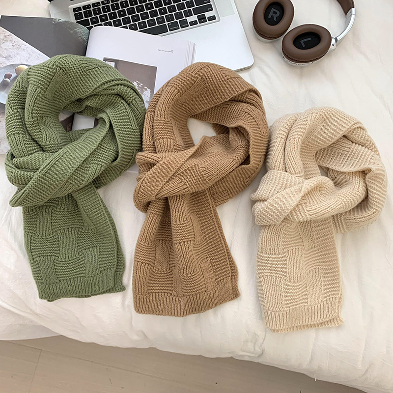 Bufandas coreanas para mujeres de alta calidad2025 otoño y invierno nuevo bufandas de estilo universal bufandas de lana de punto cuello bufandas transfronterizas al por mayor