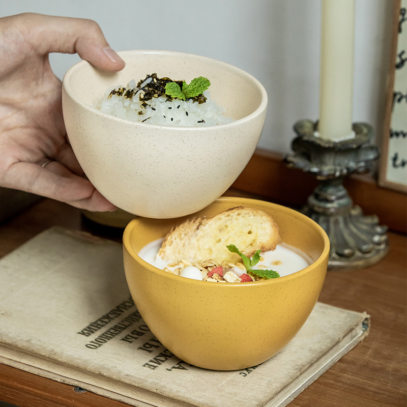Cuencos de arroz de 4.5 pulgadas de alto valor nominal de sésamo, cuencos de arroz de cerámica domésticos, exportación transfronteriza