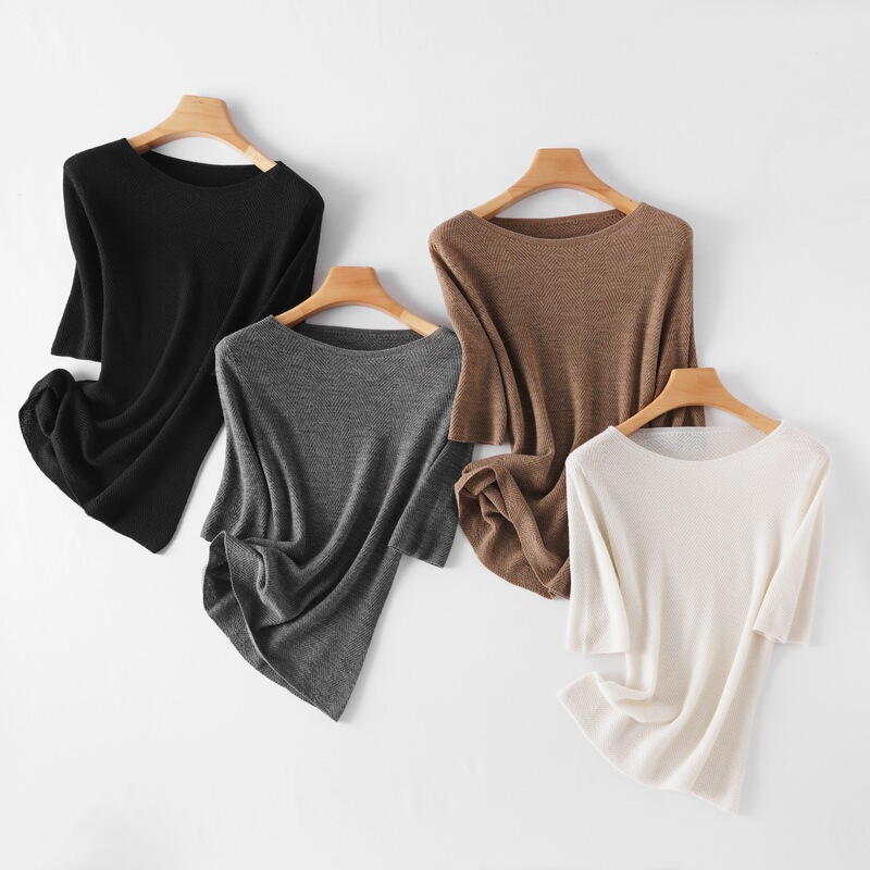 Machine washable Merino wool knit sweater, 60-count herringbone pattern, one-line collar, fine-spun wool sweater for women Machine washable Merino wool knit sweater, 60-count herringbone pattern, one-line collar, fine-spun wool sweater for women