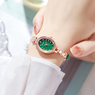 Foreign Trade Hot Sale Live Sale Light Luxury Diamond Emerald Women's Watch Women's Watch Quartz Watch Bracelet Watch Manufacturers in stock