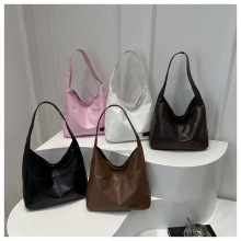 2025小众复古托特包女大容量韩版新款休闲百搭上班通勤单肩斜挎包