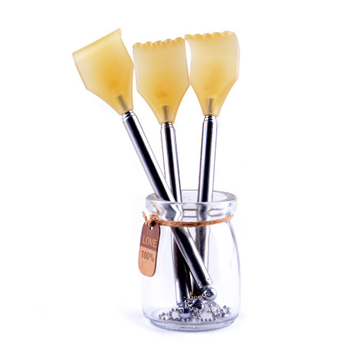 Street stall direct sales four-section retractable stainless steel back scratcher tickle rake massage old man happy horn itch scratch