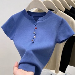 高級感のある半開襟ニットのアイス半袖tシャツ女性2025夏の小柄な体は痩せています。