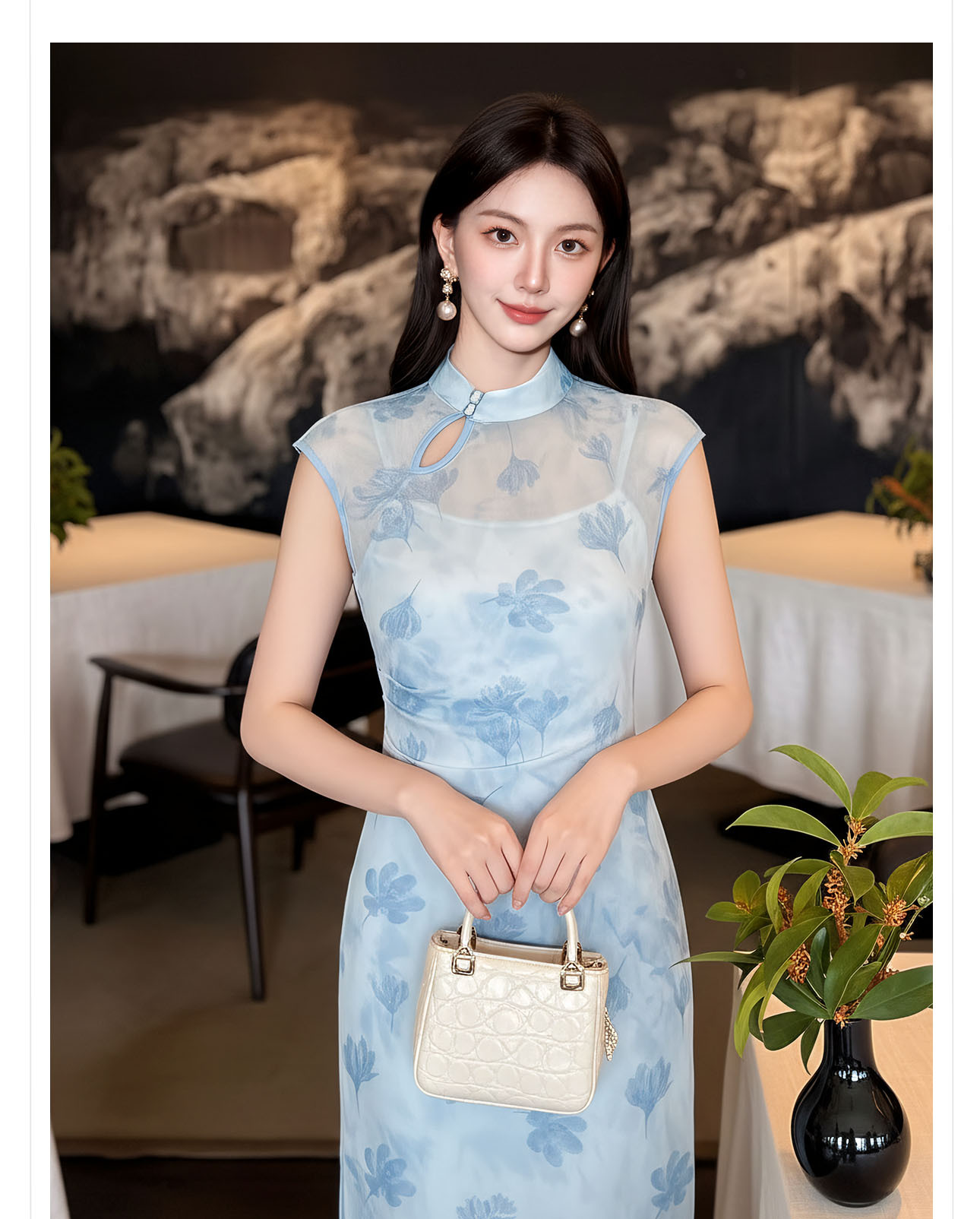 Đầm maxi nữ thắt eo phong cách tân cổ điển, chất liệu nhung tăm, thiết kế cổ yếm kết hợp ren, tay lỡ, dáng suông nhẹ, phù hợp mùa xuân hè — xanh lam chi tiết 2
