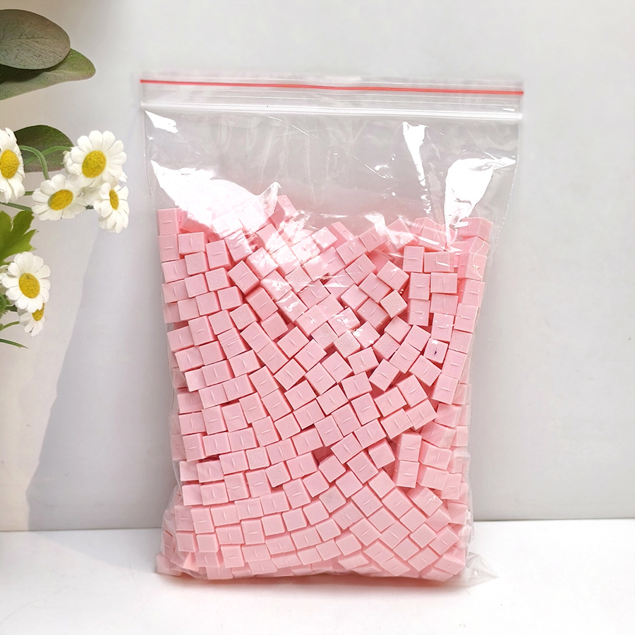 淡粉 / 半斤（约700颗）