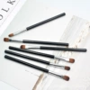 Single eye shadow brush