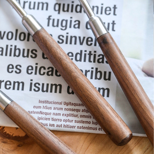Walnut handle 304 stainless steel light luxury ins steak knife and fork wholesale western restaurant spoon tableware knife and fork set