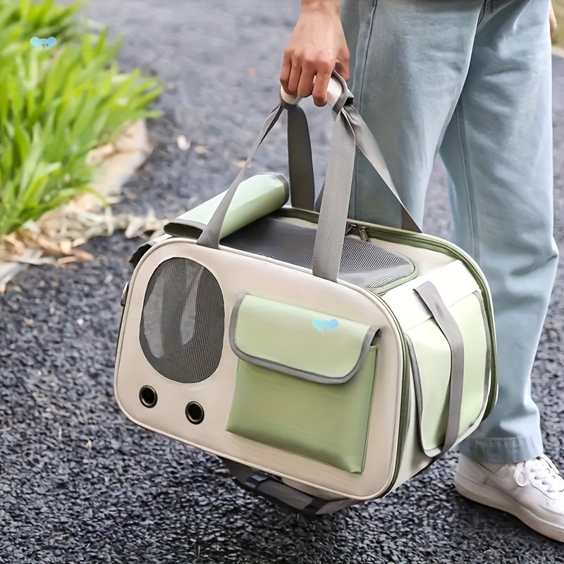 A lightweight pet carrying bag suitable for cats and dogs|ru