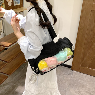����μ��Ů�����ͨ��б�������Ԫ������͸������������ʹ��