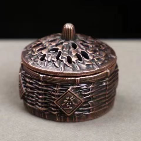 A classic incense burner with the theme of 