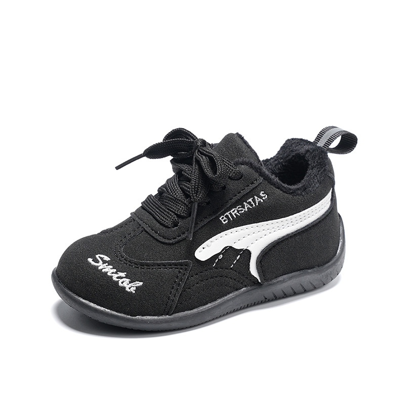 2025 invierno nuevos zapatos de algodón para niños, hombres y mujeres, zapatos casuales retro mate, calentamiento al por mayor.