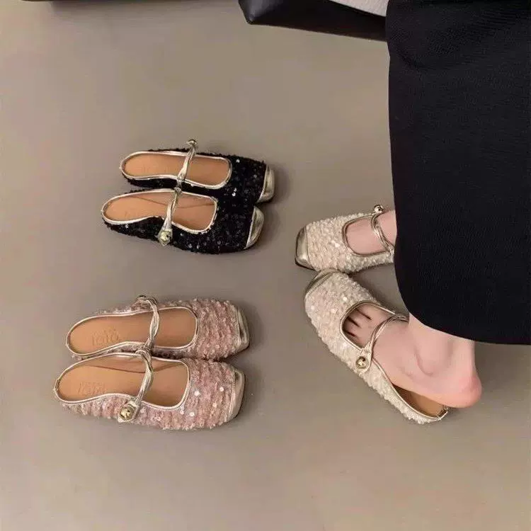 Французские блестки Серебряные Баотоу Половина Тапочки Женская весна и лето 2024 Сяосянфэн Корейские женские туфли Темперамент Мэри Джейн