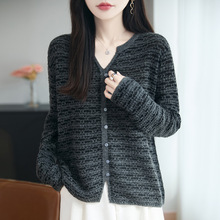 �羳��ʽ�OӋ��ᘿ���Ů2025�¿�ɰٴ������������@��Ů�b