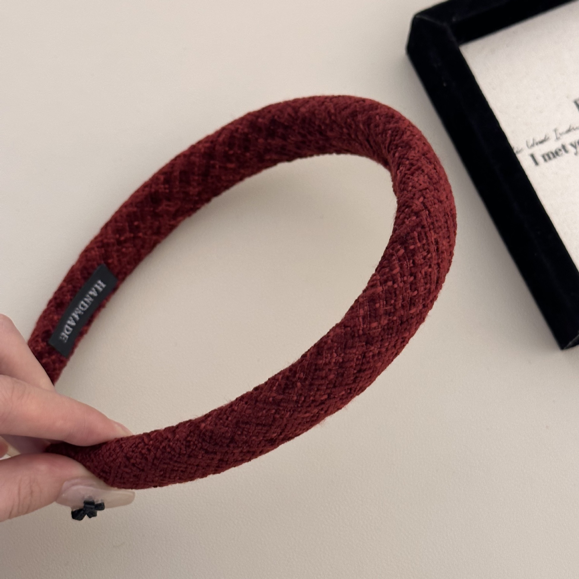 Otoño y invierno Meilade coreano retro estricto esponja cabeza de banda nueva variedad de terciopelo alto cráneo ancho banda de cabello mayorista