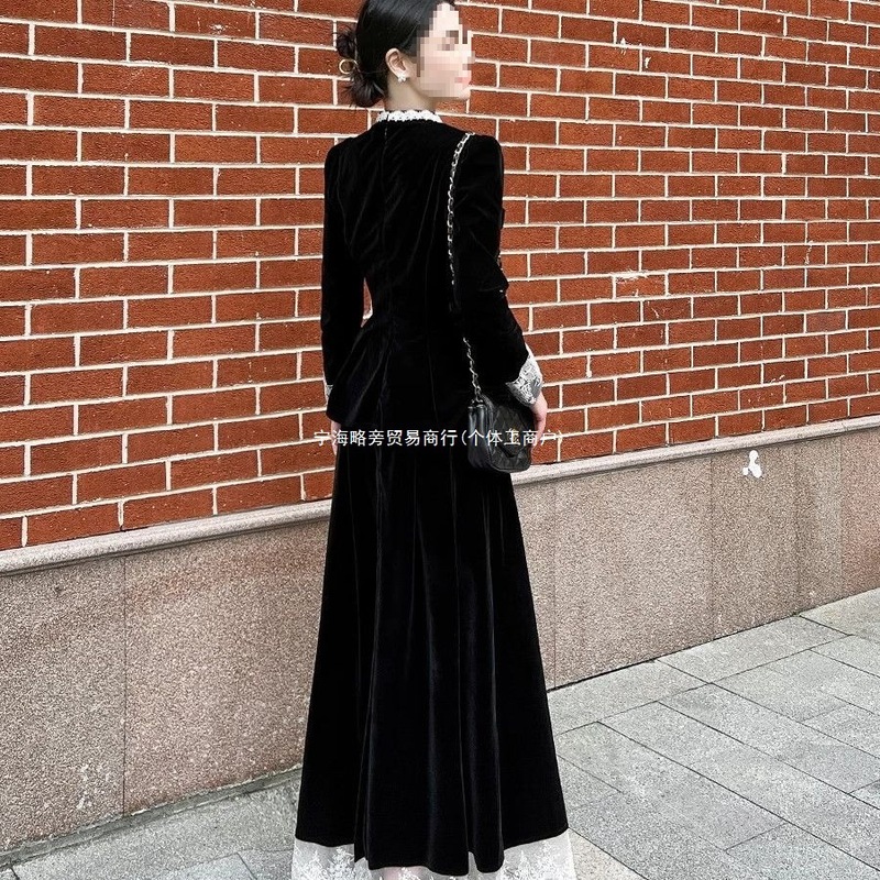 黑色丝绒连衣裙套装女2025秋季新款收腰上衣蕾丝拼接半身裙两件套|undefined