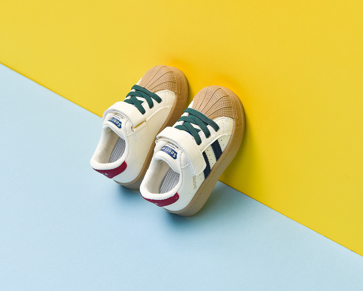 Porta per bambini 2024 primavera autunno nuova moda con punta a punta per bambini e bambine che corrono_voghion.com