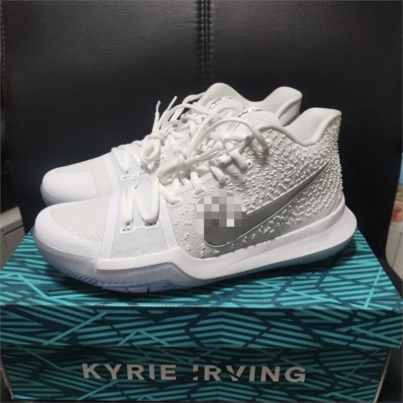 Kyrie 3 Phuket Pure Original Air Cushion Basketball Shoes Colorful White Christmas Edition Practical Sports Shoes for Men and Women