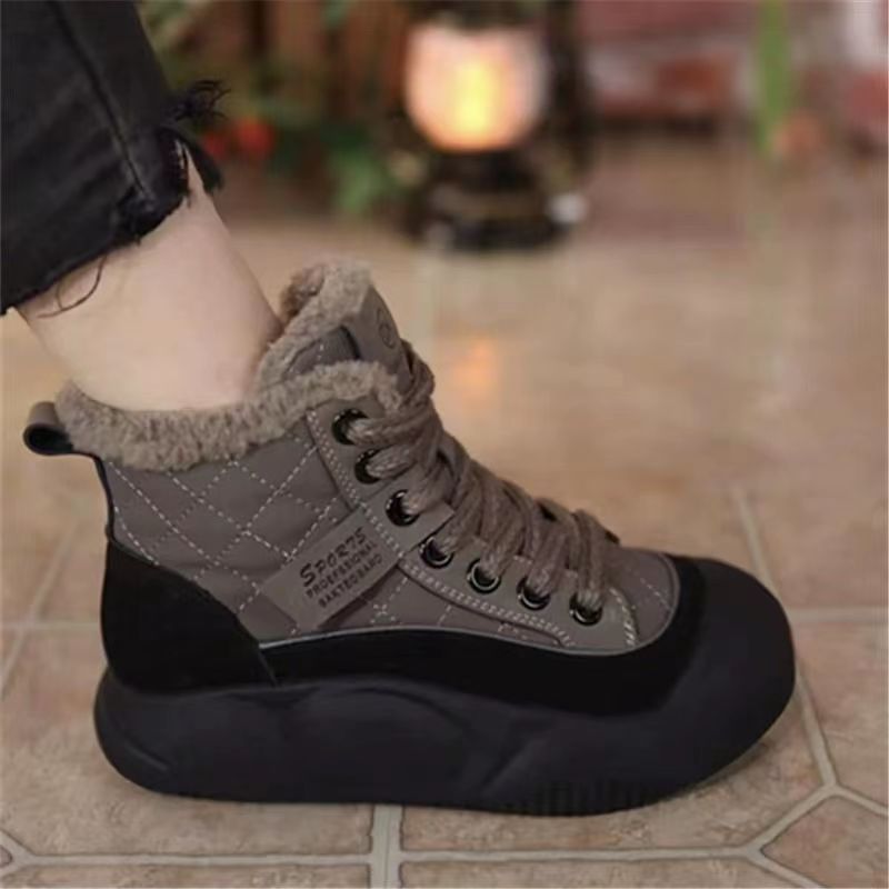 Botas de nieve de cuero de explosión para mujeres invierno 2024 nuevos zapatos de algodón gruesos y cálidos botas cortas de algodón