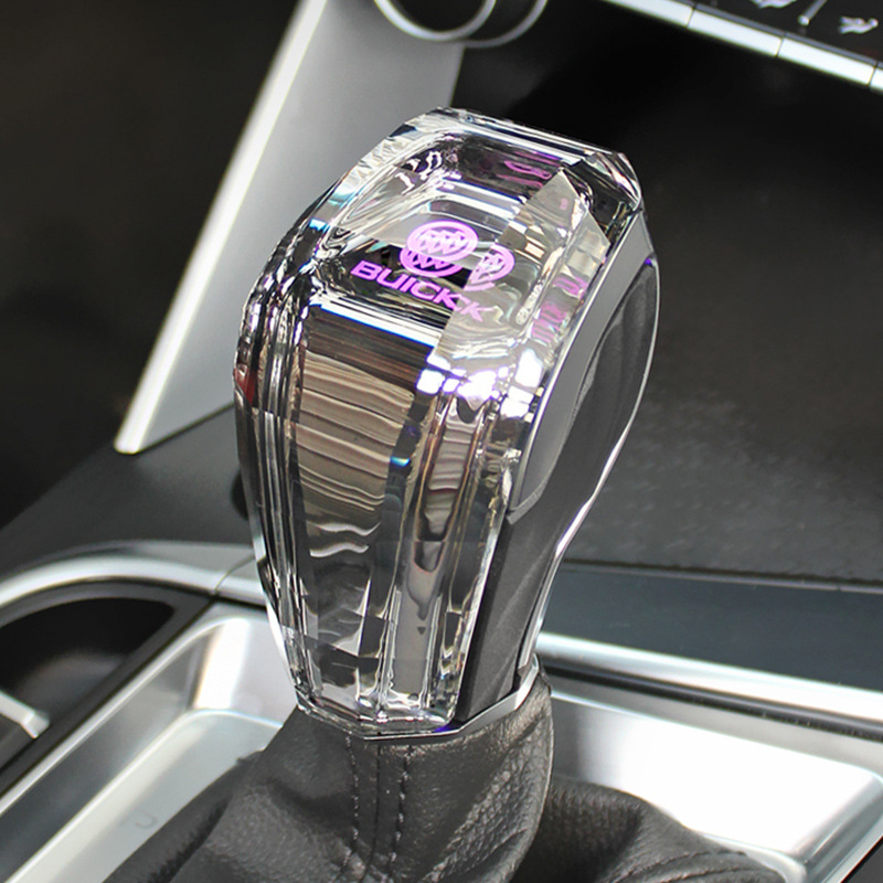 Adecuado para Buick nuevo junwei yinglang gl6 kaiyue yuelang cristal engranaje con luz luminosa cambio de cabeza modificación palanca de cambios