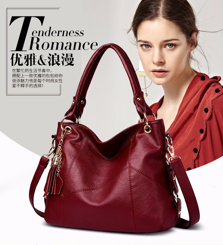New fringed large-capacity tote women's bag, European and American trend Hobo single-shoulder handbag, cross-border one-piece delivery worldwide Application Scenario