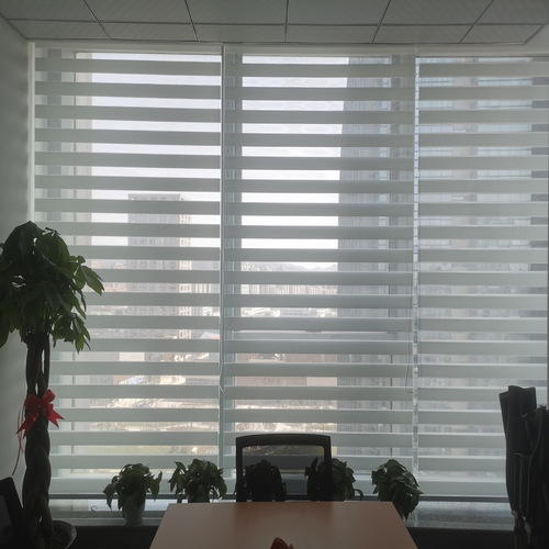 Factory Directly Sell Customized Engineering Office Semi-Blind Zebra Curtain Home Venetian Blinds Pull Beads Soft Sheer Curtain 