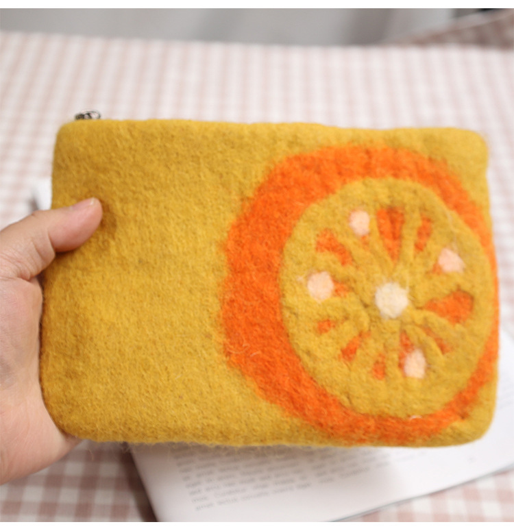 Unisex Fruit Wool Felt Zipper Coin Purses display picture 6