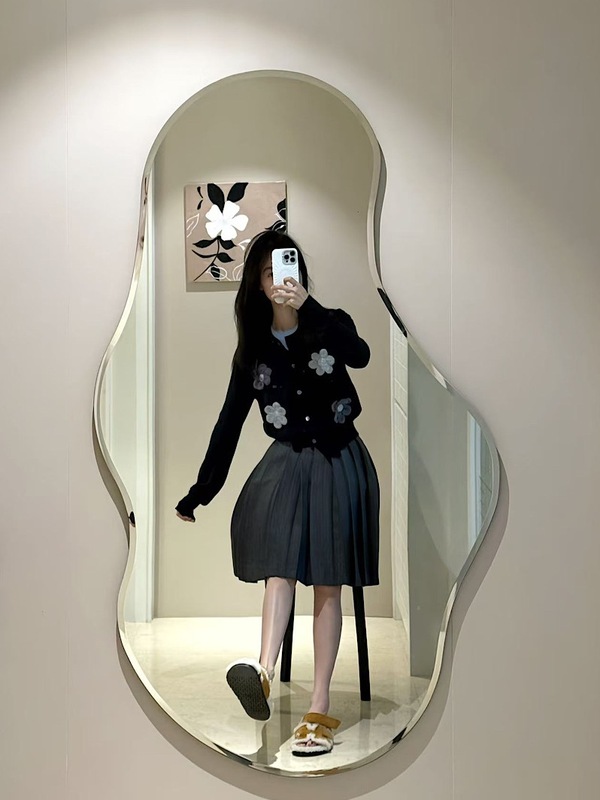 甜美设计感立体花朵假两件针织衫女2025秋季新款小众别致长袖上衣|undefined