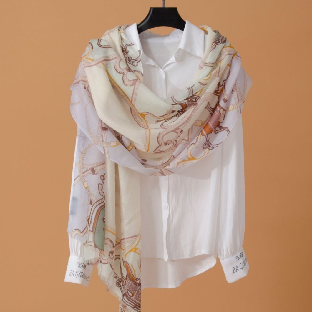 Fábrica de Mongolia Interior cabello recto impresión de cachemira ligera y delgada otoño y invierno cuatro estaciones de hombro bufandas para mujeres