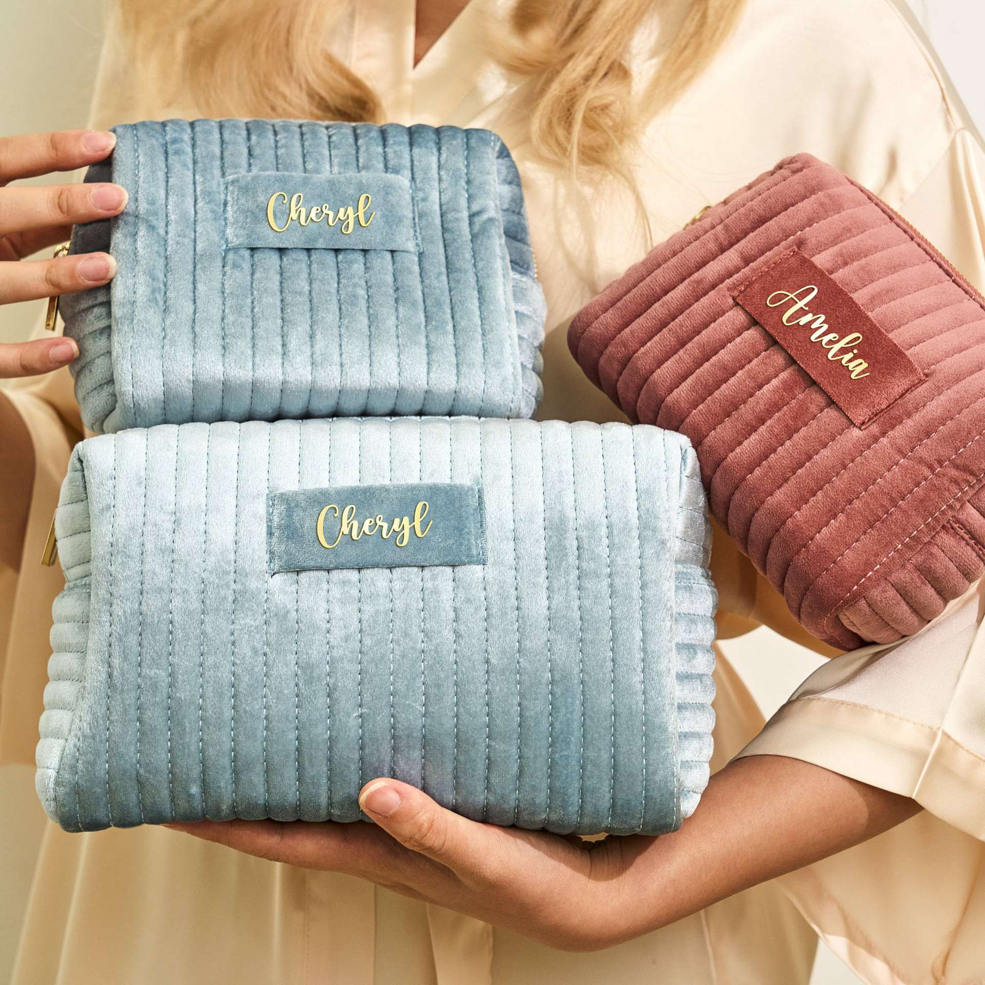 330g Weight Polyester Lining Material Zipper Closure Type Basic Solid Color Velvet Cloth Square Makeup Bags