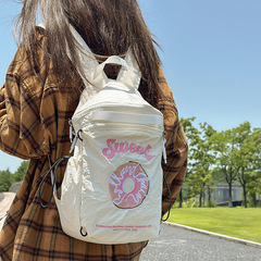 新しい日本刺繍かわいいドーナツアウトドアバックパック大容量軽量登山バッグ学生旅行バックパック