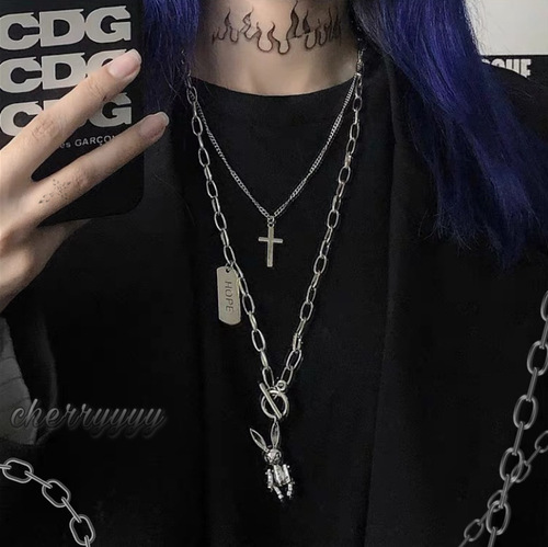 Rabbit Necklace for Women - Instagram Hip-Hop Cool and Aloof Style Pendant for Men - Stylish Punk Accessory, Versatile, Dark Tone, Multi-Layer Long Chain