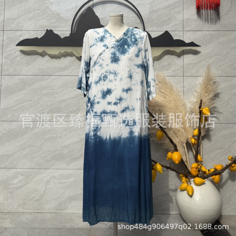 Tie-dyed Blue-dyed Plant-dyed V-neck Bead Button Loose dress Chinese Style National Style Mid-sleeve Modified Cheongsam Long Dress Gown Tie-dyed Blue-dyed Plant-dyed V-neck Bead Button Loose dress Chinese Style National Style Mid-sleeve Modified Cheongsam Long Dress Gown