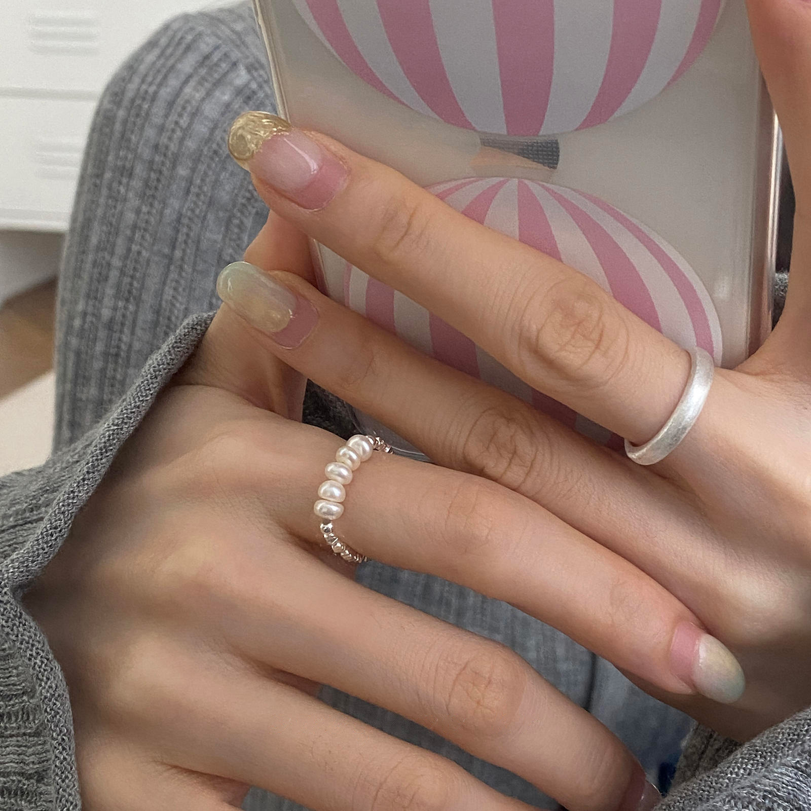 Pearl Broken Silver Ring Adjustable Brushed Minimalist Design_voghion.com