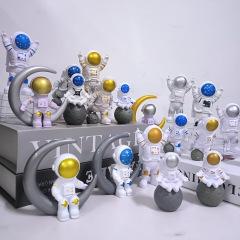 クリエイティブ宇宙飛行士のデスクトップ装飾モデル子供の誕生日プレゼント