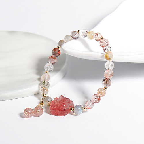 Badu natural crystal bracelet new niche color hair crystal tassel bracelet Korean version strawberry crystal cat claw bracelet bracelet