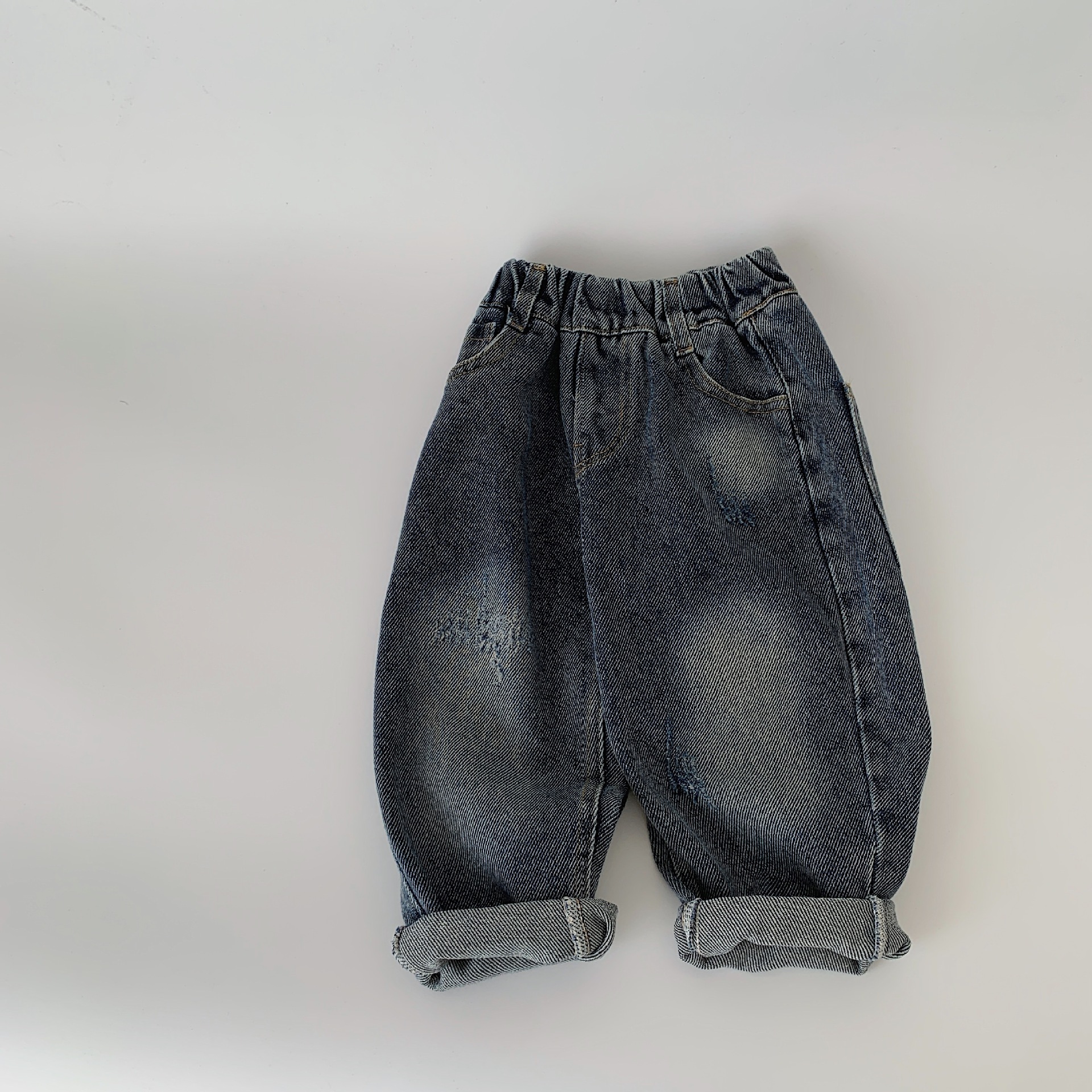 Maibao ropa para niños 2024 primavera nuevos Jeans a juego para niños etiqueta Coreana de dibujos animados pantalones casuales guapos moda