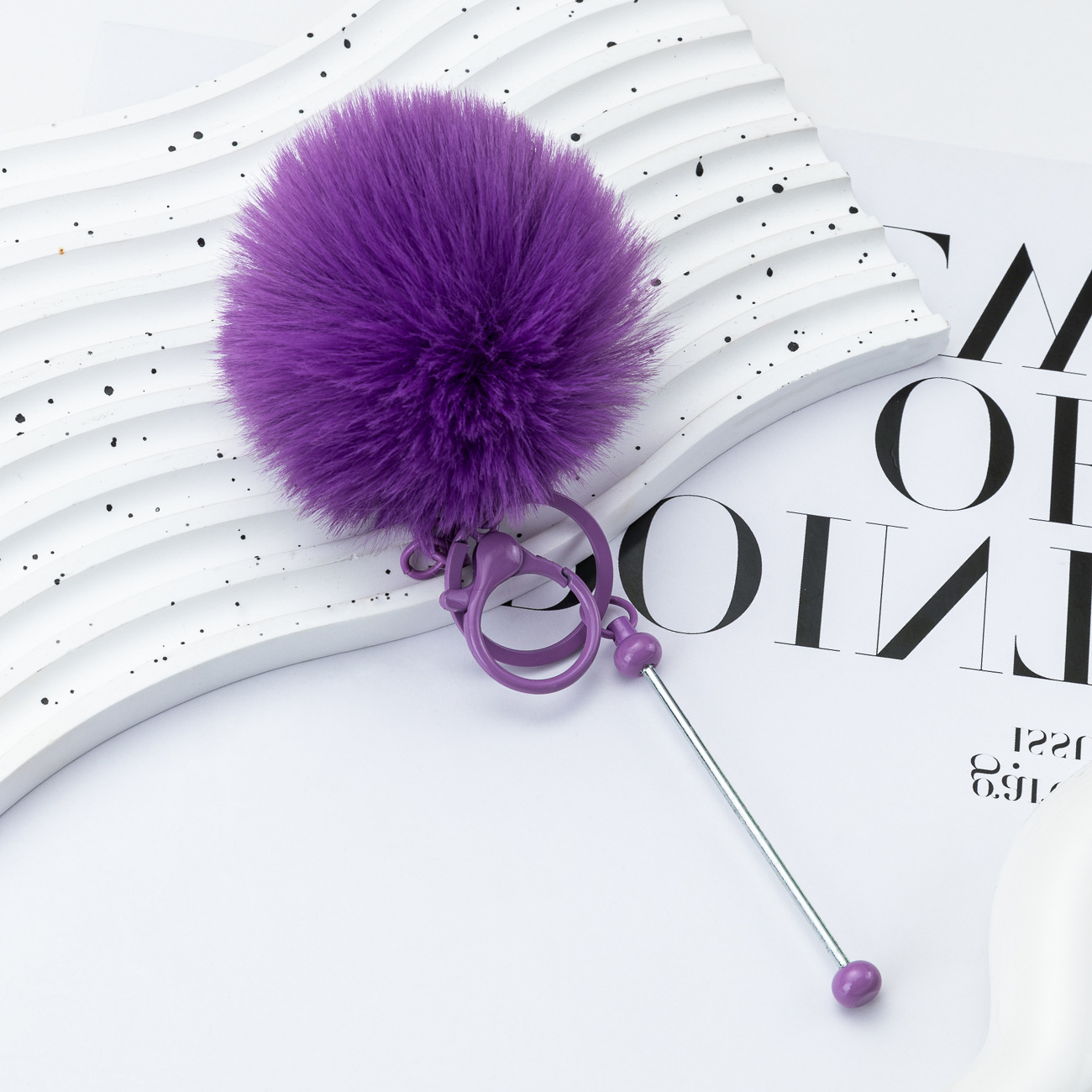 Nuevo DIY cuentas bollas de peluche llavero de peluche llavero colgante colgante llavero peludo corazón de niña