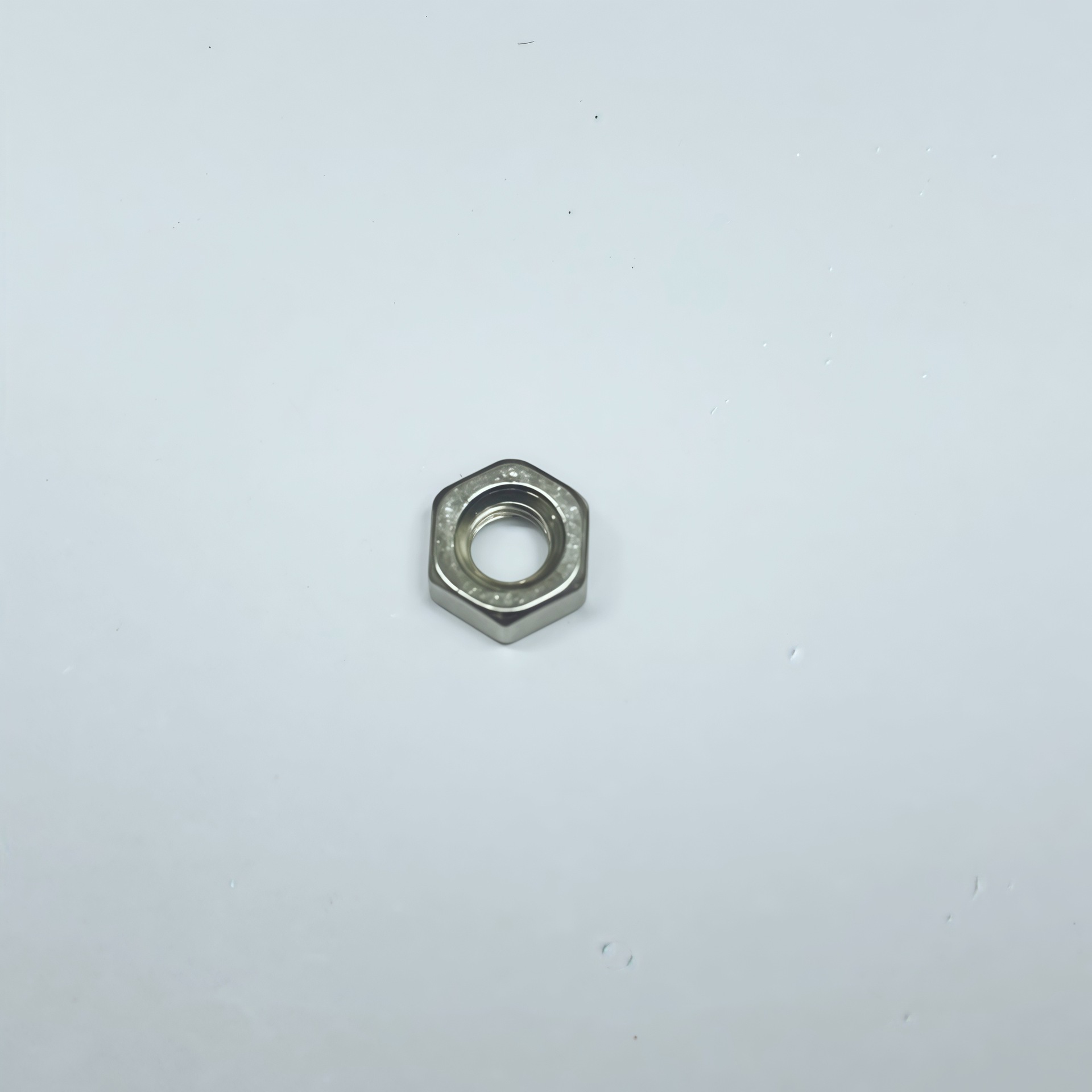 厂家生产销售螺母 GB/T808-1988 薄外六角小螺母M4*P0.7-7.0-3.2