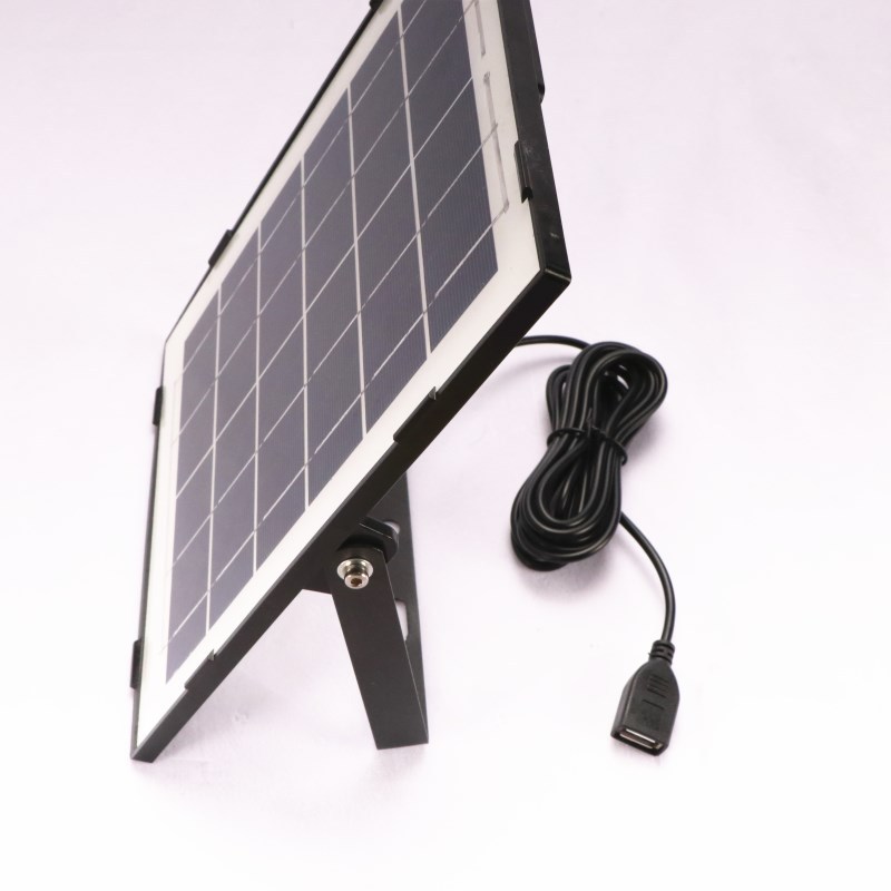 跨境爆款 户外防水太阳能充电器 便携式发电手机快充电器USB 厂家