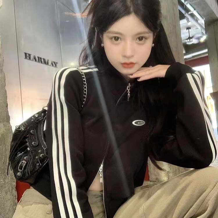 女式夹克棒球服跨境新款春秋薄款立领运动风辣妹短款小个子卫衣女