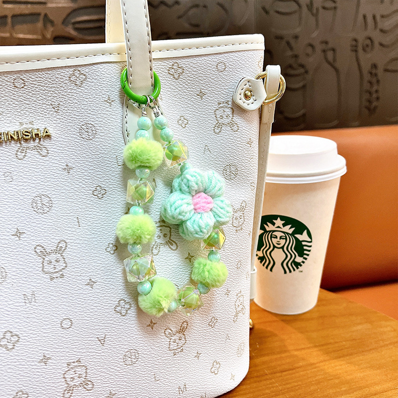 Flor de lana cuentas de otoño y invierno cadena de llaves de teléfono móvil cuentas de lana pulseras bolsos colgantes pequeños regalos al por mayor