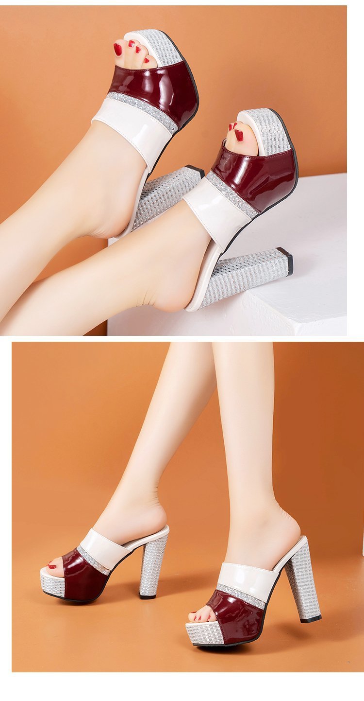 발편한여성샌들 가보시힐 규빅비즈샌들 여성뮬슬리퍼형샌들