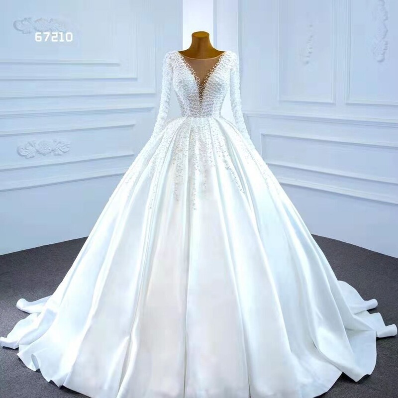 Foreign Trade Wedding Dress 2026 New Style Slimming Puffy Skirt with Train, Foreign Trade Plus Size Satin Handmade Pearls