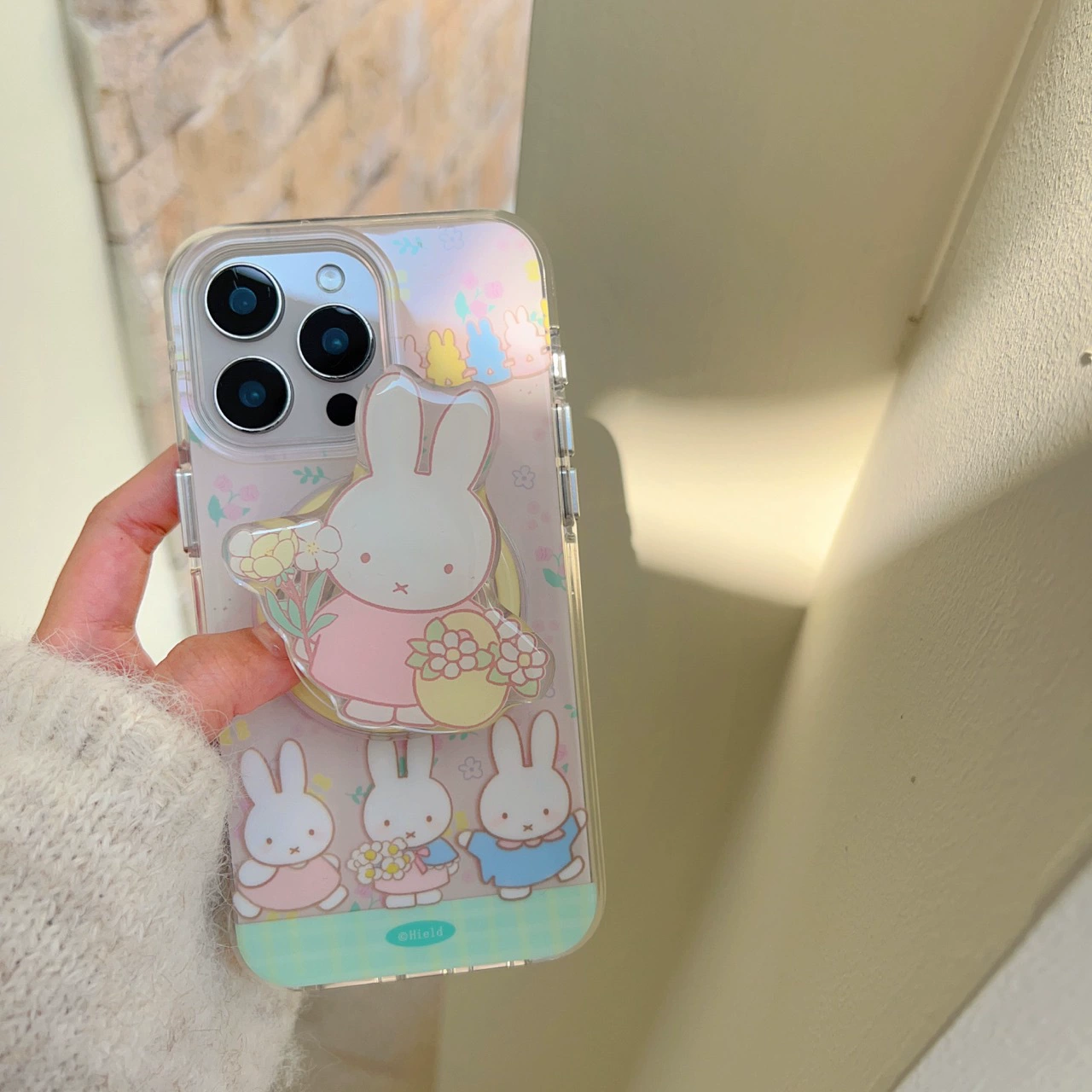Apple, мультяшный чехол-фон, милый совместимый Rabbit Pro, чехол для телефона, цветочный, 15, 16 Pro Max