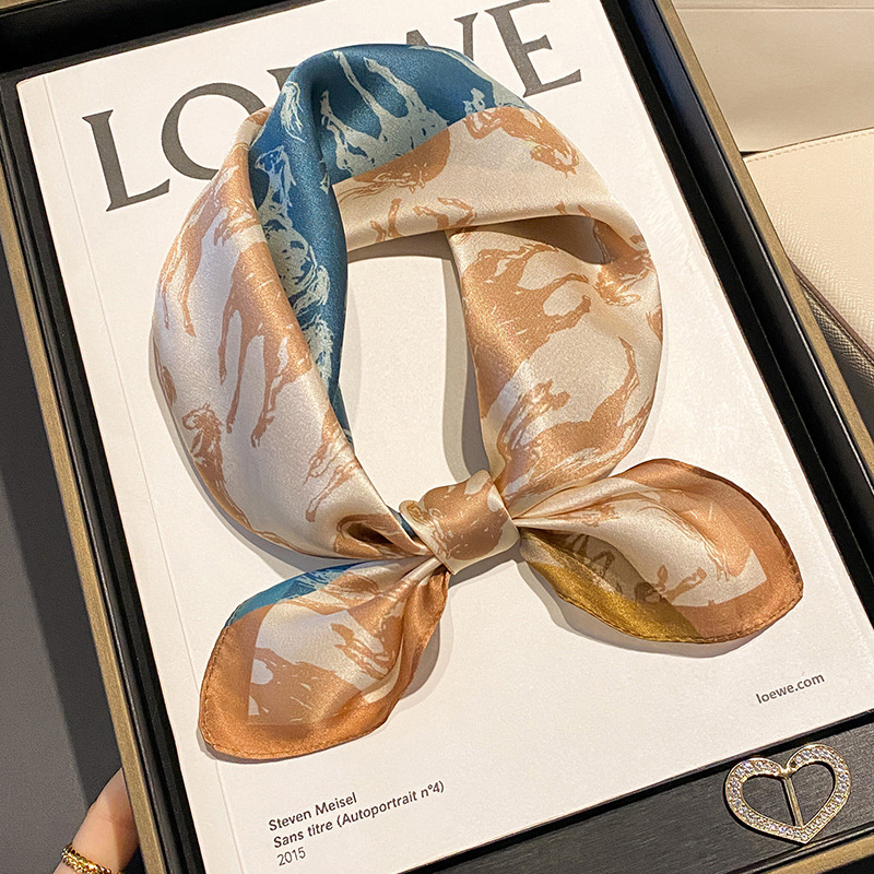 엠마 블루 커피 컬러