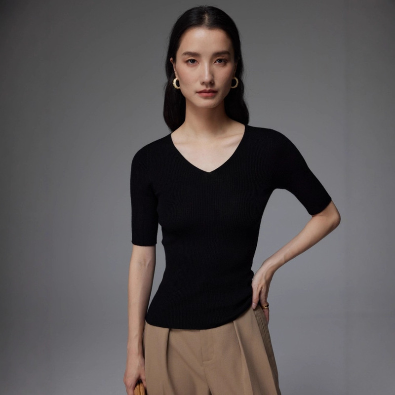 Machine Washable Merino 18-Gauge Seamless One-Piece Fine Wool Sweater V/Round Neck Slim Bottoming Shirt Thin Knitted