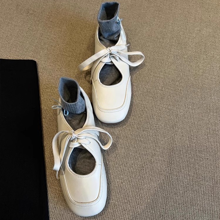 Retro White Women's Square Toe Mary Jane Soft Leather Flat Shoes_voghion.com