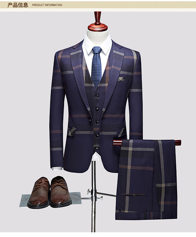 Men's Suit Detail