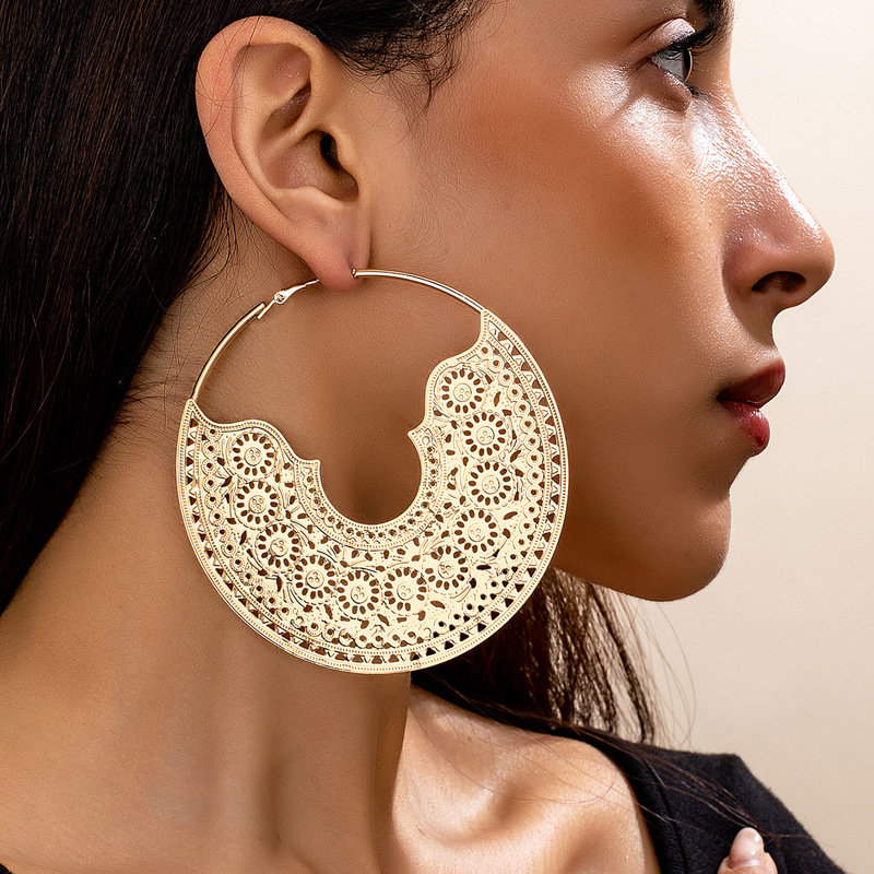 European and American Cross-border Sources Bohemian Exaggerated Large Earrings Hollow Ring Earrings Niche Holiday Party Wear