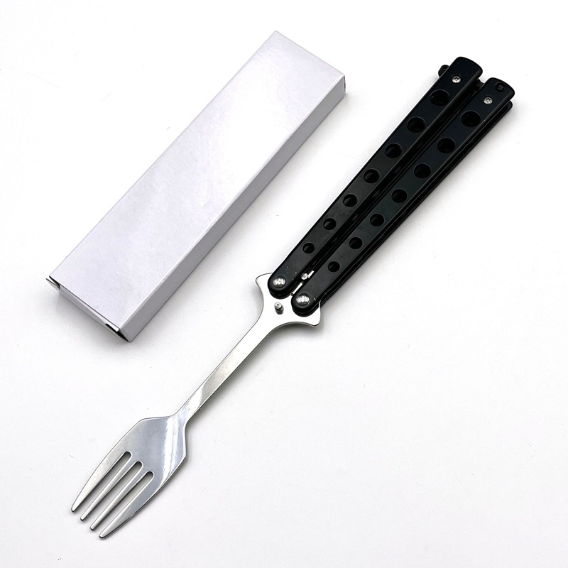 Yangjiang Outdoor Pieghevole Forchetta Cucchiaio Campeggio Portatile Stoviglie CSGO Coltello a Farfalla Fancy Hand Practice_voghion.com